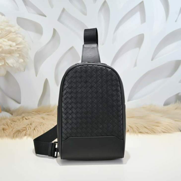 Picture of Bottega Veneta Mens Bags _SKUfw233560897fw